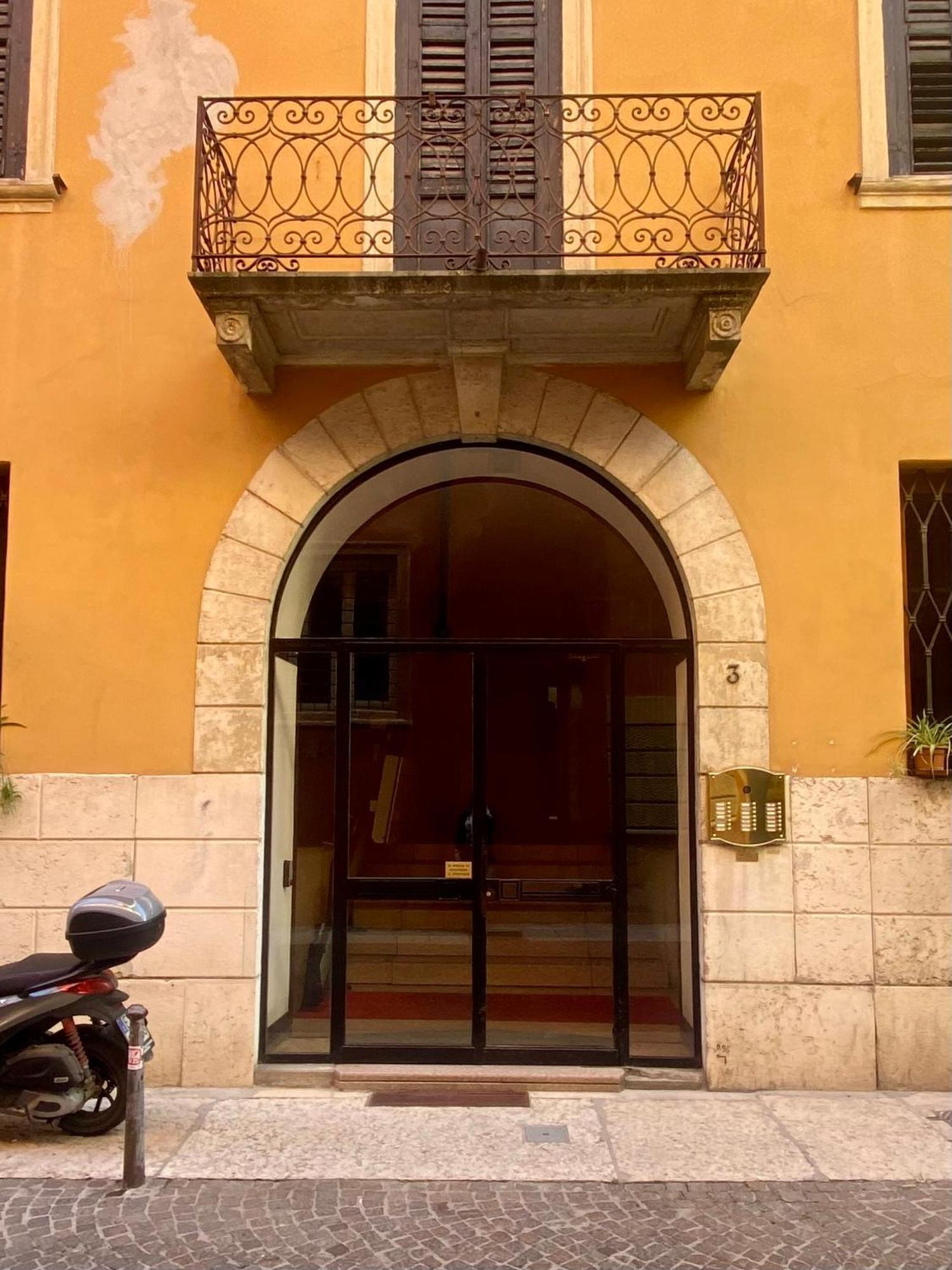 Hotel Casa Arnaldo Verona Exterior foto